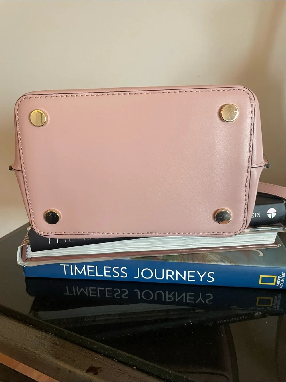 Michael Kors Hamilton Legacy Medium Messenger Bag.NWOT